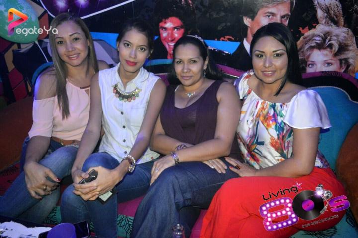 Foto 2 de living 80 - 2do 3er abril 2016 en Living Ochentas Cali, Cali