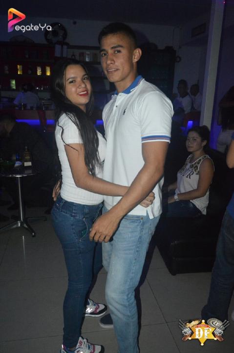 Foto 11 de El Df - 3er Fds Febrero 2017 en El DF Club Discoteca