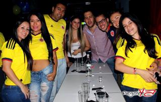 Foto 33 de Octubre 12 del 2013 en Black Jack Food & Drinks