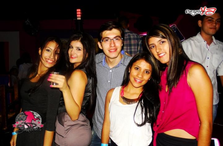 Foto 48 de Sampues - 3er FS Octubre en Discoteca Sam Pues Medellin, Medellín
