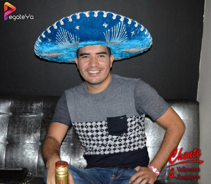 Foto 4 de Chente - 1er Fds Mayo 2017 en CHENTE Vallenatos y Rancheras, Cali