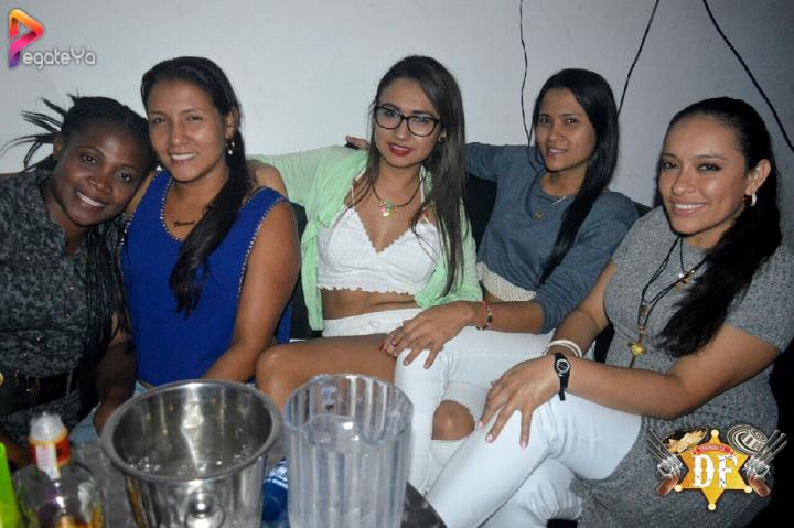 Foto 19 de EL DF - 2do Fds Mayo 2017 en El DF Club Discoteca