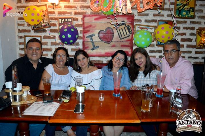 Foto 12 de Antaño Resto - 3er FDS Mayo 2017 en Antaño Resto, Cali