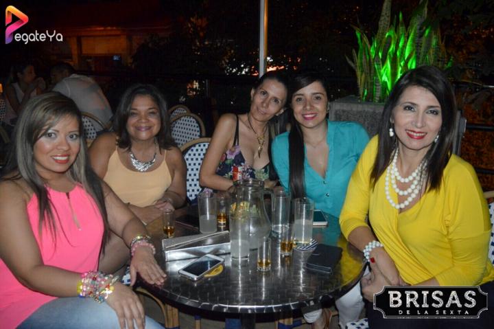 Foto 3 de Brisas Cafe Bar - 1er FDS Junio 2017 en Brisas Cafe Bar, Cali