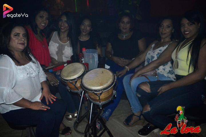 Foto 23 de La Lora - 3er / 4to Fds Enero 2016 en La Lora Bar, Cali