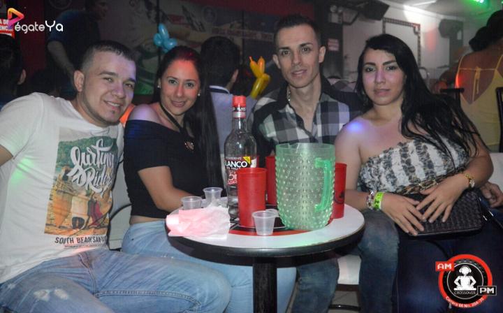 Foto 26 de AmPm - 3er Fds Junio 2017 en Am / PM Bar - Cali, Cali