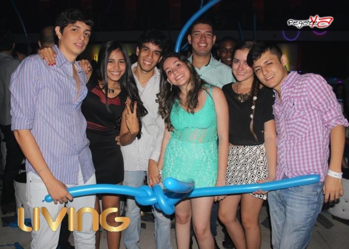 Foto 56 de Living - 4to FDS Nov 2014 en Living Night Club, Cali