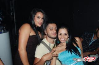 Foto 24 de Luxury 27 Abril en Discoteca Luxury Medellin, Medellín