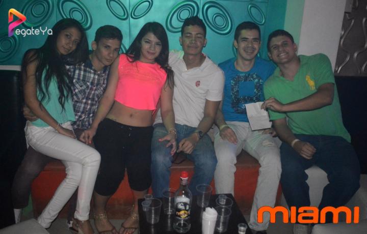 Foto 12 de Miami Bar - 2do FDS Agosto 2015 en Miami Bar Cali, Cali