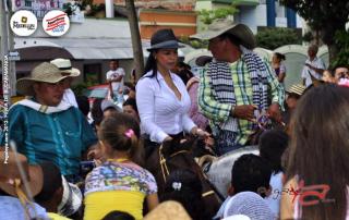 Foto 337 de Cabalgata Feria de Bucaramanga 2012 en Cabalgata Feria de Bucaramanga 2012, Bucaramanga
