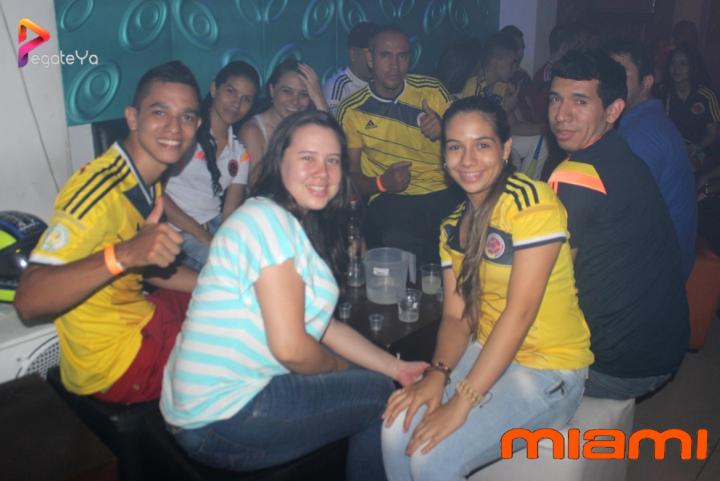 Foto 14 de Miami Bar - 4to FDS Junio 2015 en Miami Bar Cali, Cali