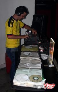 Foto 54 de Octubre 12 del 2013 en Babel / Barra Libre Cali, Cali