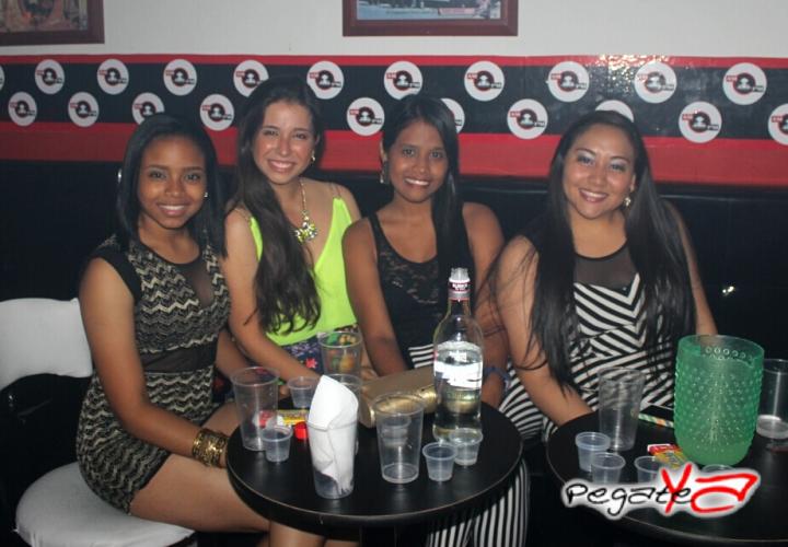 Foto 15 de Ampm - Agosto 09 en Am / PM Bar - Cali, Cali