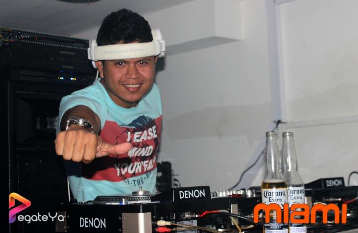 Foto 3 de Miami Bar - 1er FDS Febrero 2015 en Miami Bar Cali, Cali
