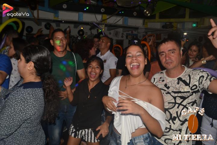 Foto 17 de Cafe Mi Tierra - 1er Fds Mayo 2017 en Cafe Mi Tierra, Cali