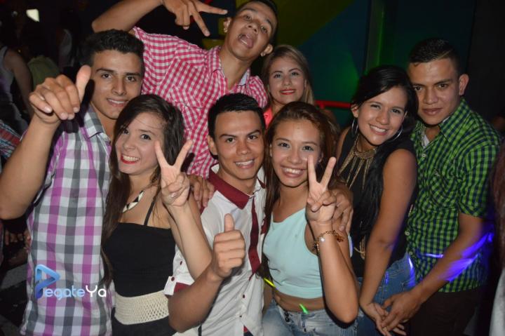 Foto 2 de El manicomio sabado 7 de marzo de 2015 en Discoteca El Manicomio Bucaramanga, Bucaramanga