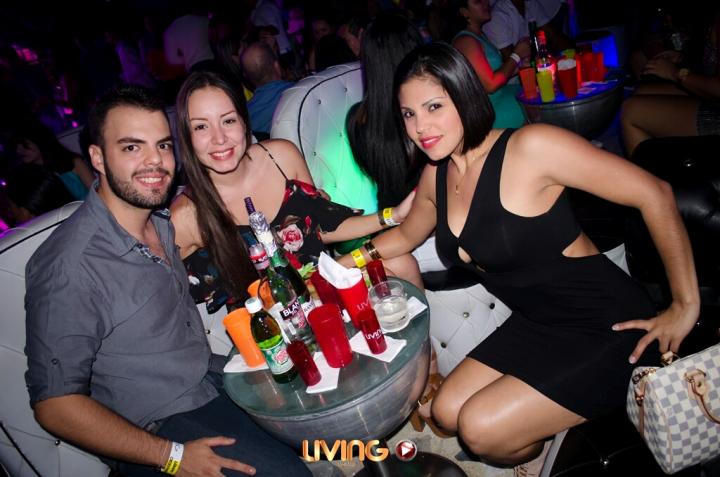 Foto 24 de Living - 4to Fds Enero 2017 en Living Night Club, Cali