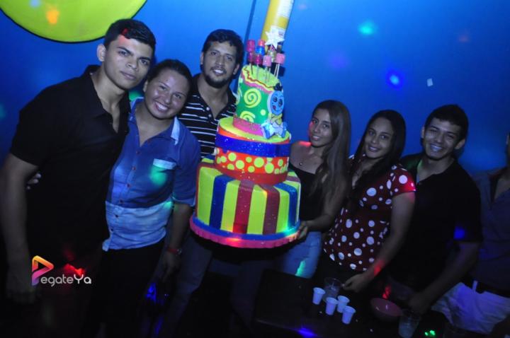 Foto 8 de El Manicomio sábado 20 de junio 2015 en Discoteca El Manicomio Bucaramanga, Bucaramanga