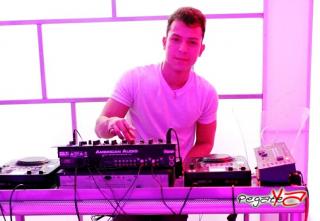 Foto 14 de Diciembre 07 del 2013 en Babel / Barra Libre Cali, Cali