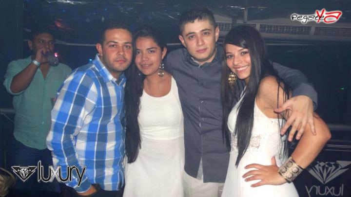 Foto 67 de Luxury - Septiembre 27 en Discoteca Luxury Medellin, Medellín