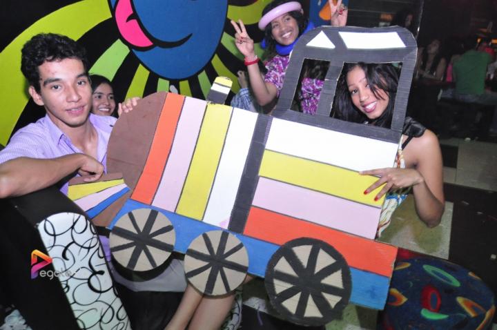 Foto 33 de El manicomio sábado 18 de abril 2015 en Discoteca El Manicomio Bucaramanga, Bucaramanga