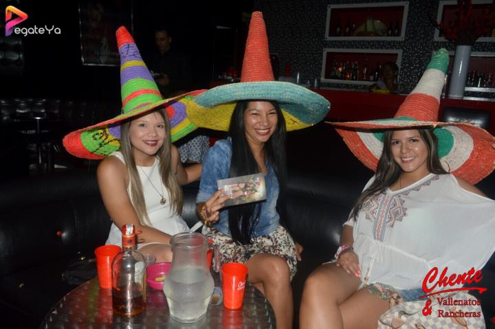 Foto 14 de CHENTE - 2do FDS MAYO 2016 en CHENTE Vallenatos y Rancheras, Cali