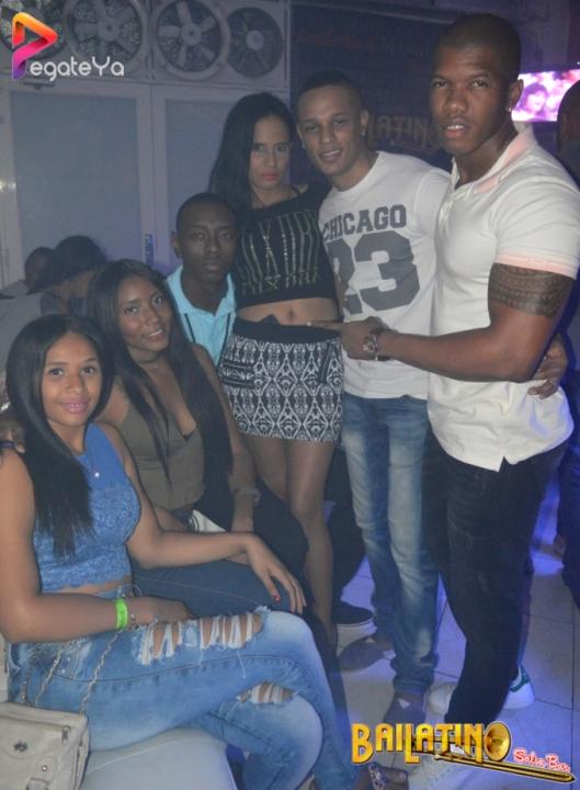 Foto 44 de Bailatino - 1er FDS Marzo 2016 en Bailatino - Bar, Cali