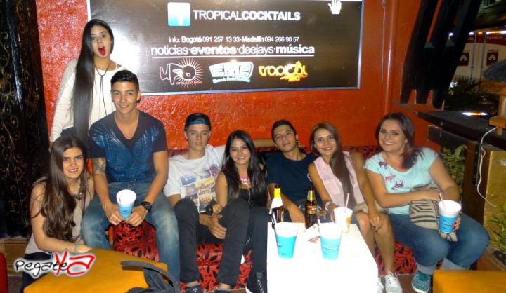 Foto 28 de Tropical Cocktails - 1er FDS Octubre en Tropical Cocktails Medellin, Medellín