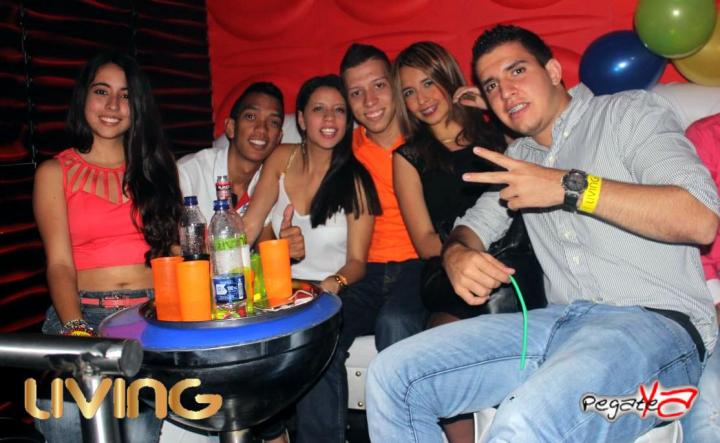 Foto 54 de Living Night Club - Oct 11 en Living Night Club, Cali