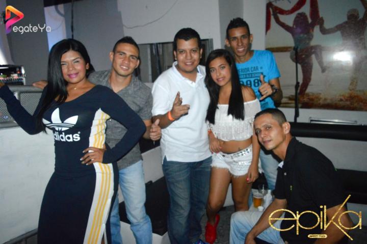 Foto 22 de EPIKA - 3ER / 4to FDS MAYO 2016 en Epika Night Club, Cali
