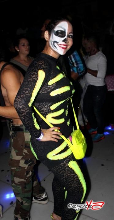 Foto 3 de Favela Club - Halloween 2014 en Favela Club Menga, Cali