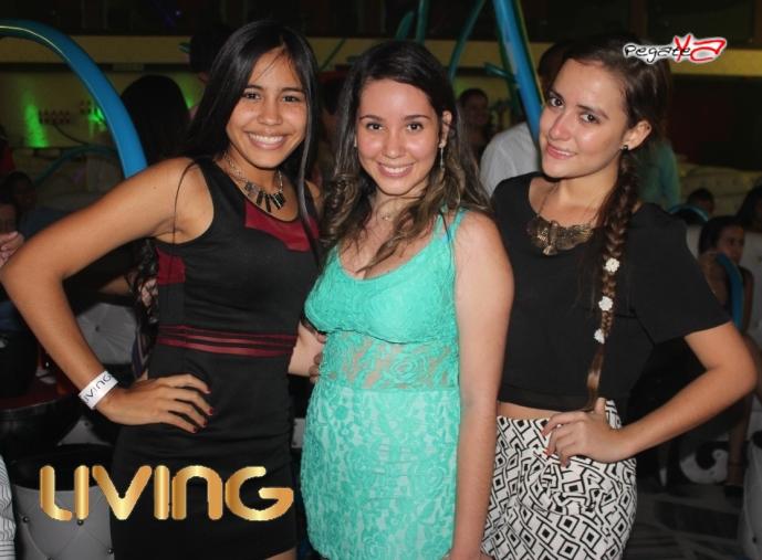 Foto 57 de Living - 4to FDS Nov 2014 en Living Night Club, Cali
