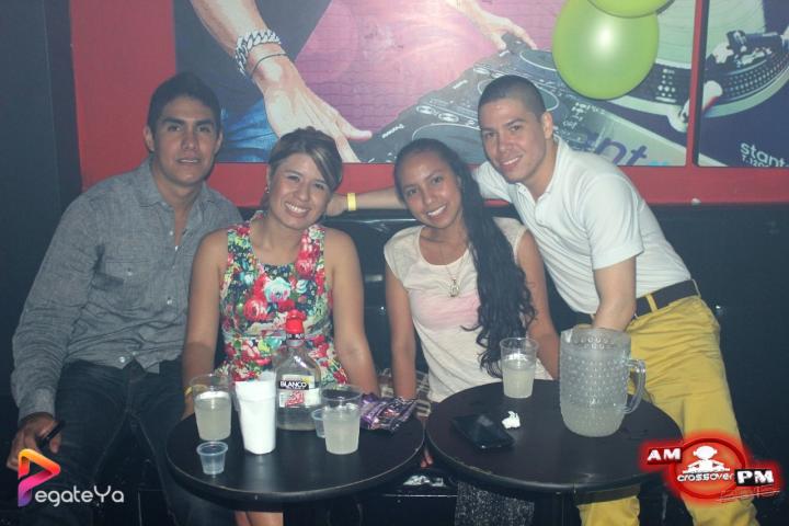 Foto 4 de Ampm Bar - 3er FDS Abril 2015 en Am / PM Bar - Cali, Cali