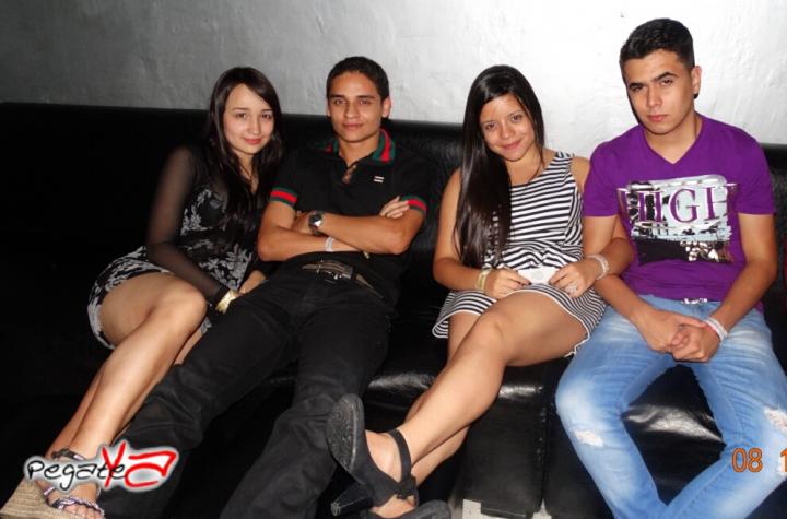 Foto 28 de Luxury - Agosto 10 en Discoteca Luxury Medellin, Medellín