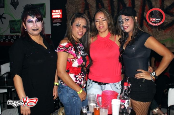 Foto 26 de Ampm Bar - Halloween 2014 en Am / PM Bar - Cali, Cali