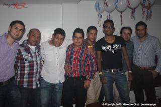Foto 16 de 15-16 de Junio 2012 - Cumpleaños Yorbis en Discoteca Macondo Club Bucaramanga, Bucaramanga