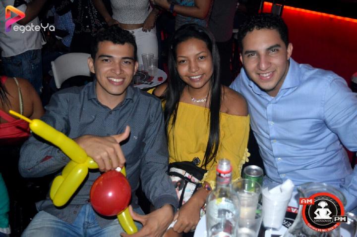 Foto 47 de Ampm Bar - AMOR & AMISTAD 2016 en Am / PM Bar - Cali, Cali