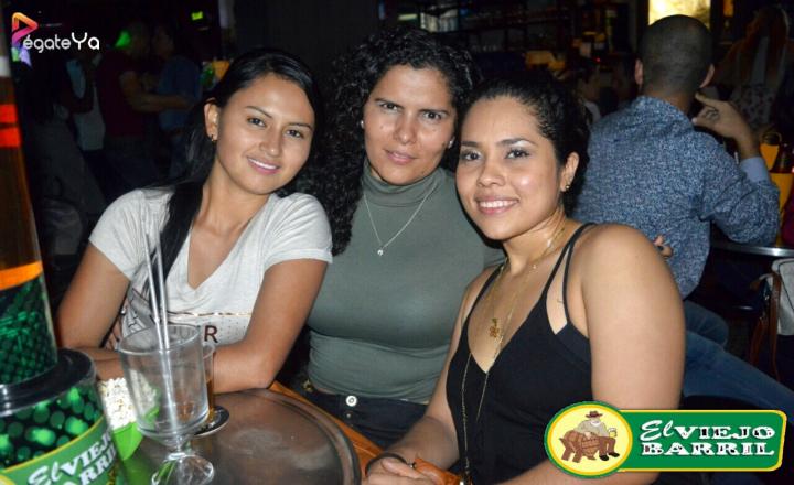 Foto 12 de El Viejo Barril de la Sexta - 17.06.17 en El Viejo Barril de la Sexta, Cali