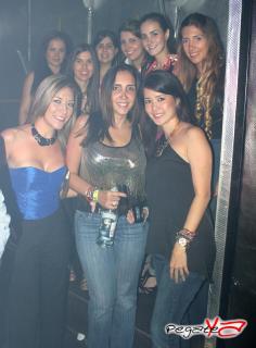 Foto 21 de Junio 22 del 2013 en Sagsa Bar - Cali, Cali