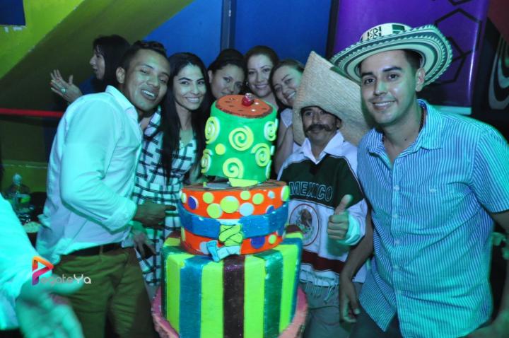 Foto 15 de El Manicomio sábado 09 de mayo 2015 en Discoteca El Manicomio Bucaramanga, Bucaramanga