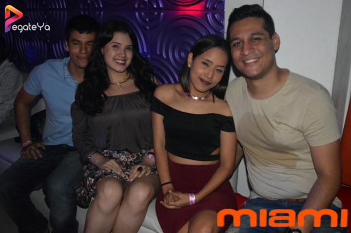 Foto 25 de Miami Bar Cali 2016-03-09 en Miami Bar Cali, Cali