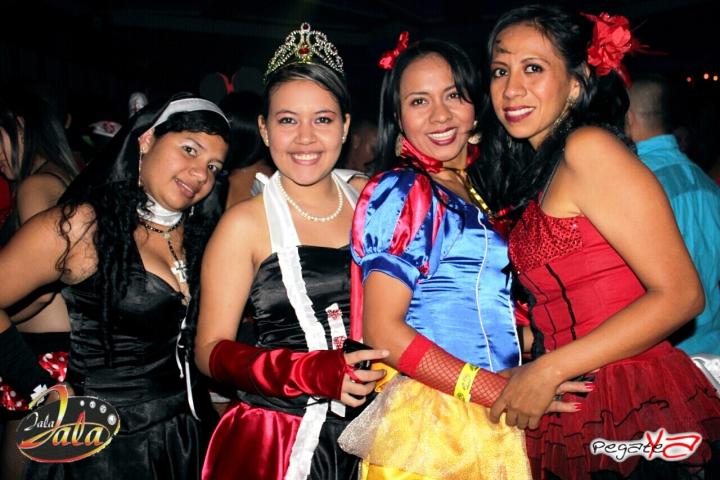 Foto 6 de Jalajala -halloween 2014 en Jala Jala Club, Cali