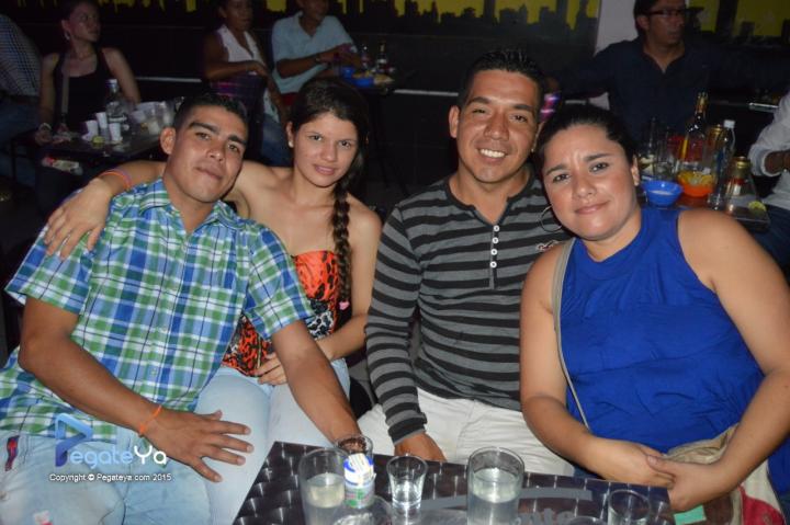 Foto 27 de New York sabado 7 de marzo de 2015 en Discoteca New York Bucaramanga, Bucaramanga