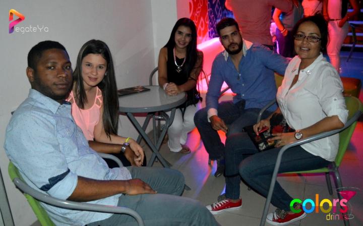 Foto 15 de Colors Dinks - 4to FDS Junio 2015 en Colors Dinks, Cali