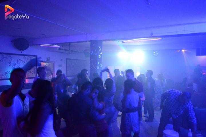 Foto 33 de Ahma Bar - 5to FDS Enero 2016 en Ahma Cali, Cali