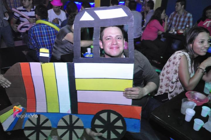 Foto 34 de El manicomio sábado 18 de abril 2015 en Discoteca El Manicomio Bucaramanga, Bucaramanga