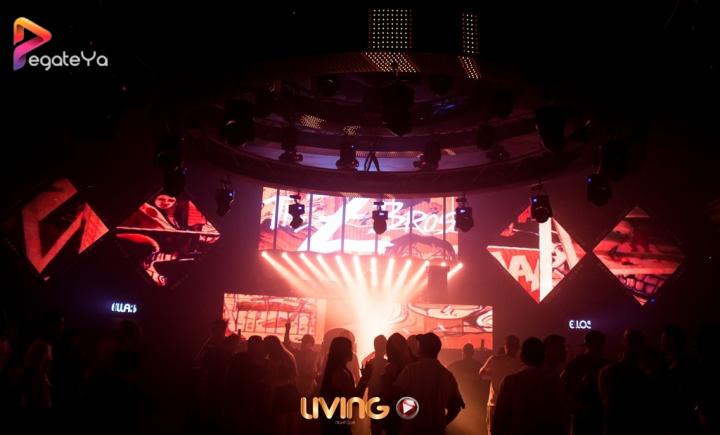 Foto 55 de Living - 3er & 4To Fds Octubre 2016 en Living Night Club, Cali