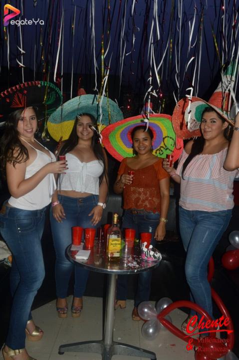 Foto 15 de CHENTE - 2do FDS MAYO 2016 en CHENTE Vallenatos y Rancheras, Cali