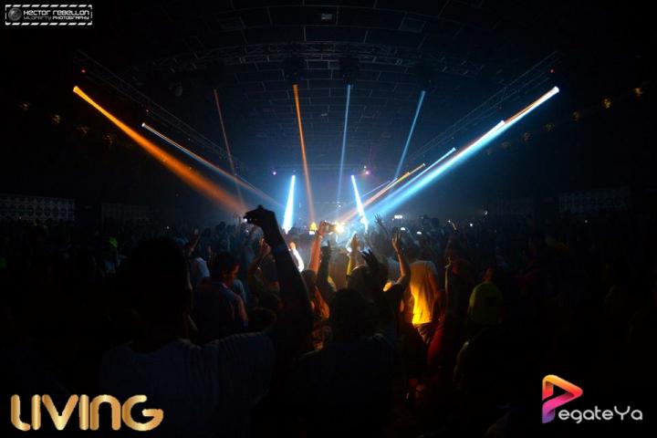 Foto 7 de Living Night Club - Nervo en Living Night Club, Cali