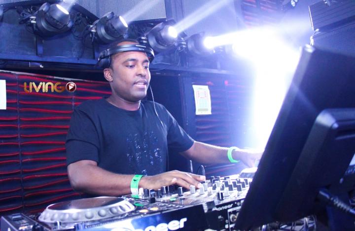 Foto 3 de Living - 1er Fds Abril 2017 en Living Night Club, Cali